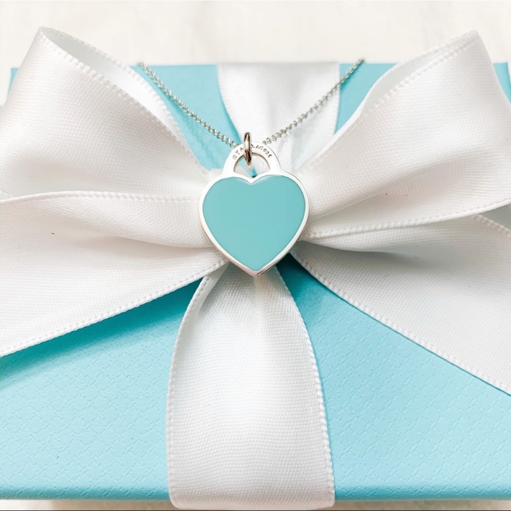 Tiffany & Co. Return to Tiffany Heart Tag Charm